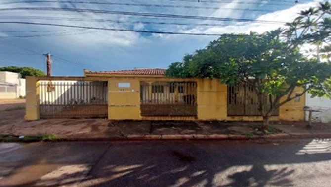 Foto - Casa - Cuiabá-MT - Rua A, 05 - Lt. 05 do Loteamento Morada do Ouro - Setor Oeste - [1]