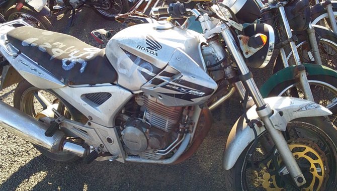 Foto - Moto Honda CBX 250 Twister - 2007/2007 - [1]