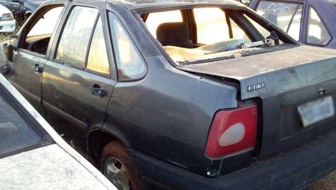 Foto - Carro Fiat Tempra - 1996/1996 - [2]