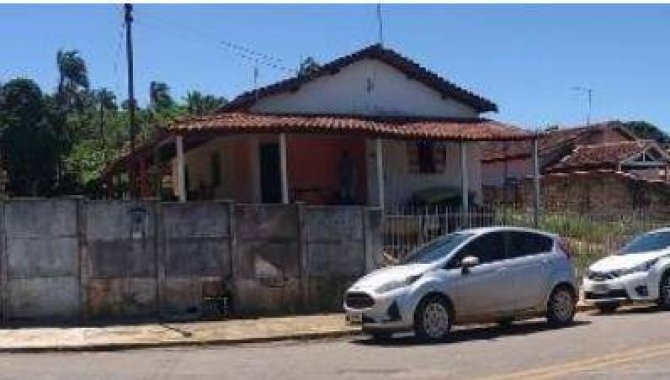 Foto - Casa com Área de 3.547 m² - Santo Antônio - Catalão - GO - [1]