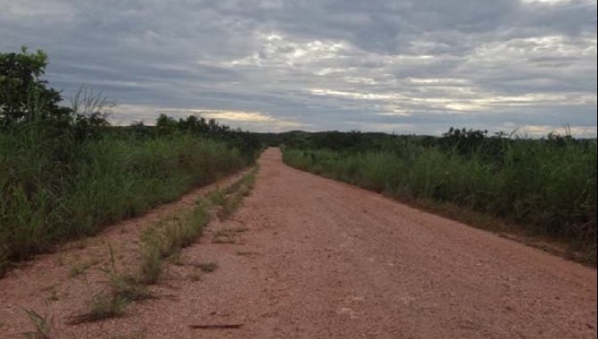 Foto - Área de Terras 400 Has - Chapada dos Guimarães - Rosário Oeste - MT - [1]