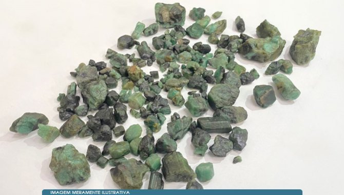 Foto - 40.000 gramas de Pedras Preciosas denominadas Esmeralda Natural - [3]