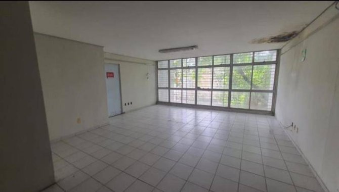 Foto - Ex-agência 1.713 m² - Afogados - Recife - PE - [3]