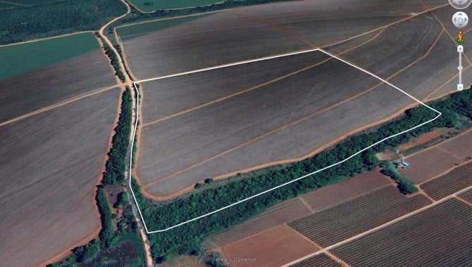 Foto - Área Rural 22 ha - Sítio Três Barras - Passos - MG - [1]