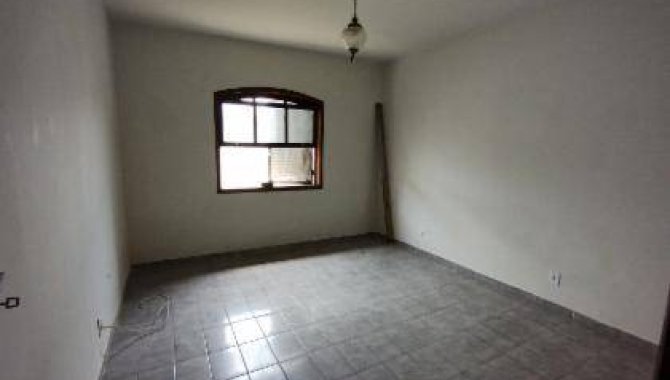 Foto - Casa 178 m² - Vila Canevari - Cruzeiro - SP - [3]