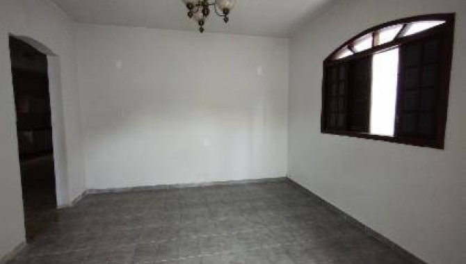 Foto - Casa 178 m² - Vila Canevari - Cruzeiro - SP - [2]