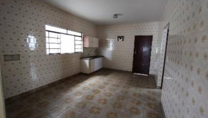 Foto - Casa 178 m² - Vila Canevari - Cruzeiro - SP - [7]