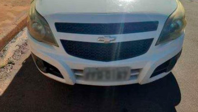 Foto - Direitos sobre Carro Chevrolet Montana LS - 2013 - [1]