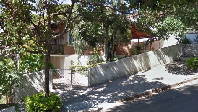 Foto - Casa 231 m² (área construída) e 486 m² (área total) - Centro - Águas da Prata - SP - [1]