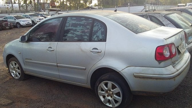 Foto - Carro Volkswagen Polo Sedan - 2007/2008 - [4]