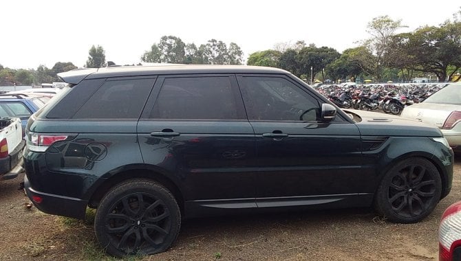 Foto - Carro Land Rover / Range Rover SPT 3.0 TD SE - 2014/2014 - [4]