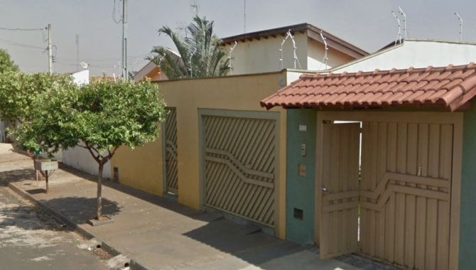 Foto - Casa em Terreno de 200 m² - Conj. Hab. Luíz Carlos Zequim - Sertãozinho - SP - [2]