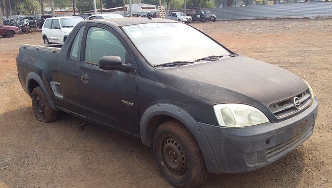 Foto - Veículo Chevrolet Montana Conquest, 2005/2006 - [2]