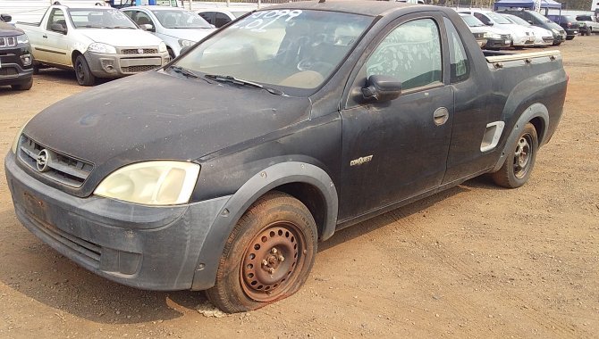 Foto - Veículo Chevrolet Montana Conquest, 2005/2006 - [3]