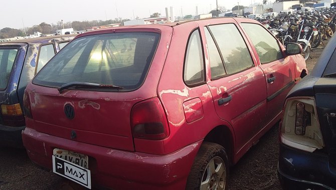 Foto - Veículo Volkswagen Gol CL 1.6, 1998/1999 - [3]