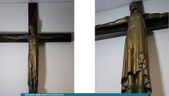 Foto - Crucifixo: Representação da crucificação do Jesus Cristo - [1]