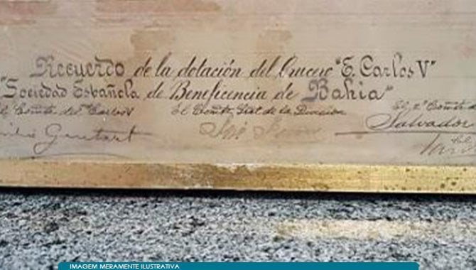 Foto - Documento Histórico: Documento memorial da visita da Corveta Carlos V à Sociedade de beneficência espanhola da Bahia - [3]