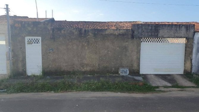 Foto - Casa, Padrão, 0 Vaga(S) de Garagem - [1]