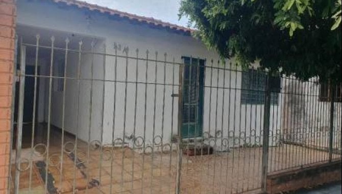 Foto - Casa, Padrão, 0 Vaga(S) de Garagem - [2]