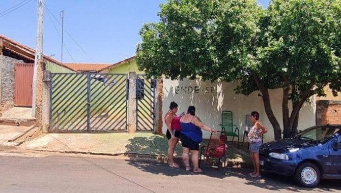 Foto - Casa, Padrão, 1 Vaga(S) de Garagem - [28]