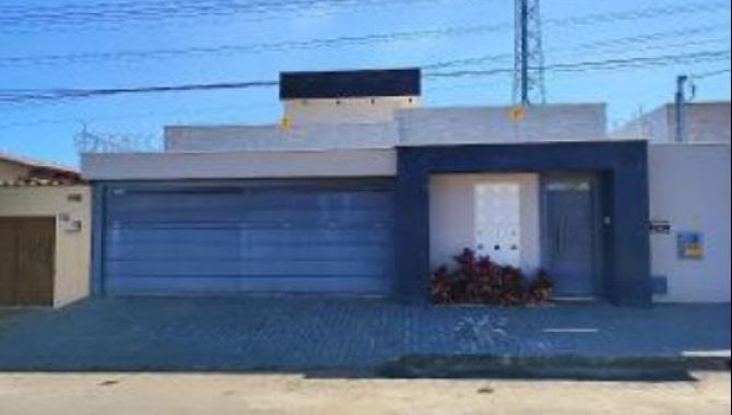 Foto - Casa - Trindade-GO - Rua José de Almeida Pontes, 289 - Setor Cristina II Expansão - [1]