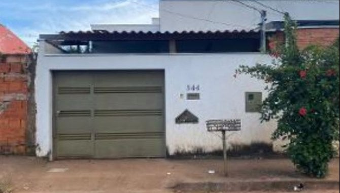 Foto - Casa - Uberlândia-MG - Rua Planalto da Borborema, 844 - Casa 03 - São Jorge - [1]