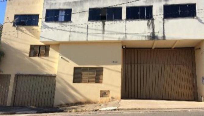 Foto - Imóvel Residencial e Comercial - Alfenas-MG - Av. Manoel Alves Taveira, 1.669 - Residencial São Lucas - [1]