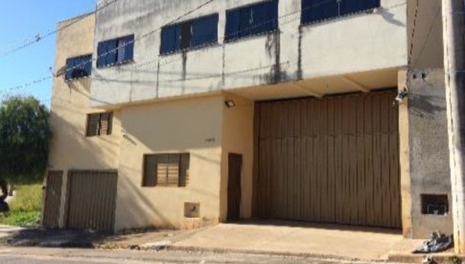 Foto - Imóvel Residencial e Comercial - Alfenas-MG - Av. Manoel Alves Taveira, 1669 e 1669-A - Residencial São Lucas - [2]