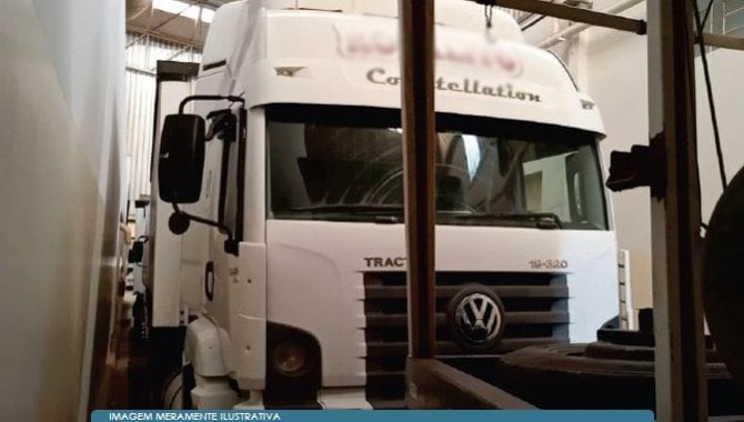 Foto - Trator Volkswagen 19.320 CLC TT - 2008/2009 - [2]