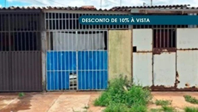 Foto - Casa em Condomínio 44 m² - Jardim Céu Azul - Valparaiso de Goiás - GO - [1]