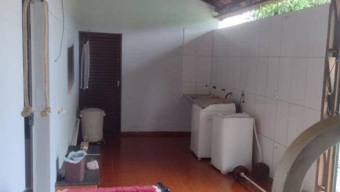 Foto - Casa 304 m² - Centro - Santa Helena de Goiás - GO - [24]