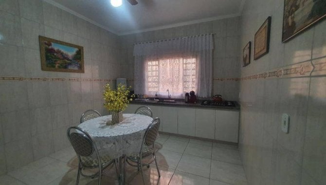 Foto - Casa 158 m² (01 vaga) - Centro - Laranjal Paulista - SP - [6]