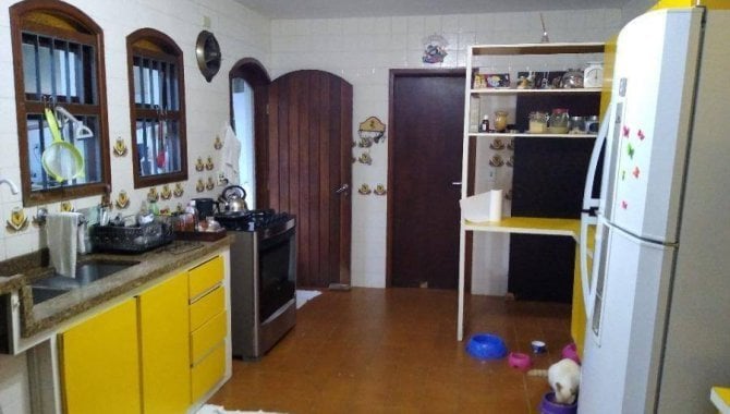 Foto - Casa 393 m ² - Jardim Novo Embu - Embu das Artes - SP - [5]