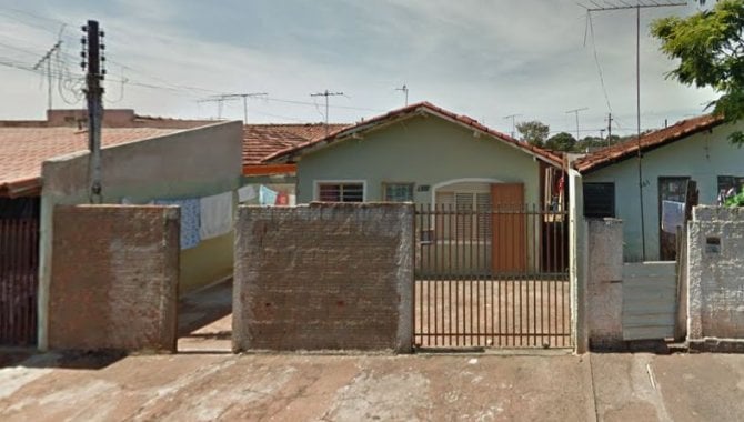 Foto - Direitos sobre Casa 36 m² - Conjunto Habitacional João Batista Piccin - Santa Cruz do Rio Pardo - SP - [1]