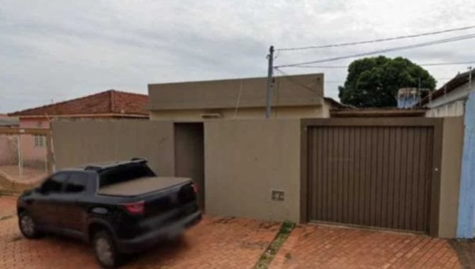 Foto - Casa em Terreno de 360 m² - Vila Jardim Joquei Club - Campo Grande - MS - [2]