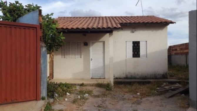 Foto - Casa - Águas Lindas de Goiás-GO - Rua Onze - Lt 11 da Qd. 79 - Casa 23 - Parque da Barragem - [1]