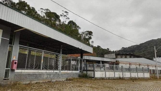 Foto - Galpão 9.071 m² e 30.000 m² (de área total) - Barra Alegre - Bom Jardim - RJ - [2]