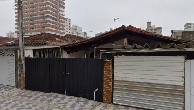 Foto - Casa no Litoral 101 m² - Guilhermina - Praia Grande - SP - [3]