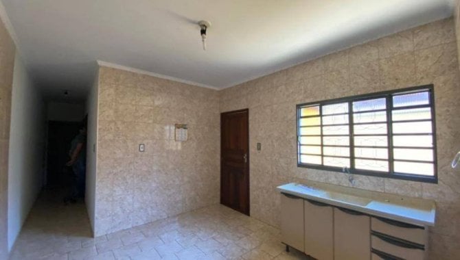 Foto - Casa 97 m² - Parque das Árvores - Araras - SP - [5]