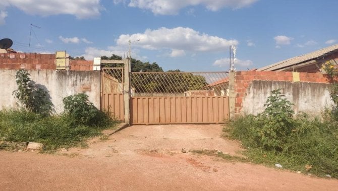 Foto - Casa 150 m² - Parque da Barragem Setor 12 - Águas Lindas de Goiás - GO - [1]