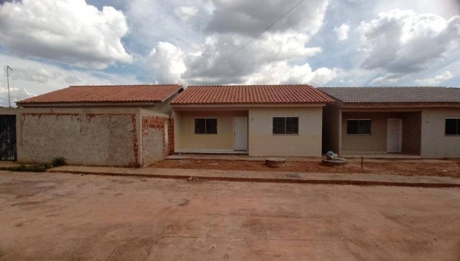 Foto - Casa 150 m² - Parque da Barragem Setor 12 - Águas Lindas de Goiás - GO - [2]