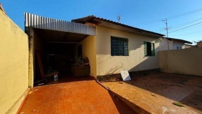 Foto - Casa 112 m² - Vila Popular - Santa Cruz do Rio Pardo - SP - [2]