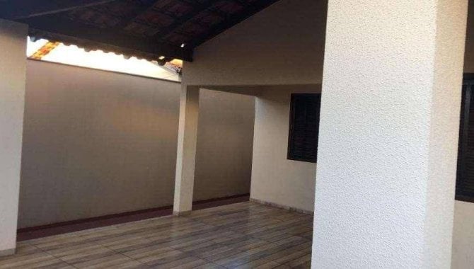 Foto - Casa 273 m² - Parque das Laranjeiras Prolongamento - Rio Verde - GO - [40]