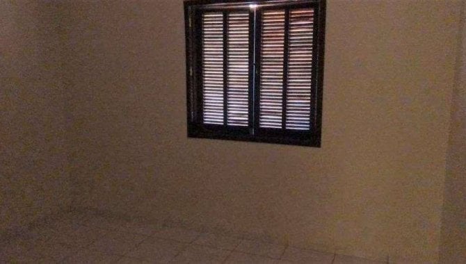 Foto - Casa 273 m² - Parque das Laranjeiras Prolongamento - Rio Verde - GO - [28]