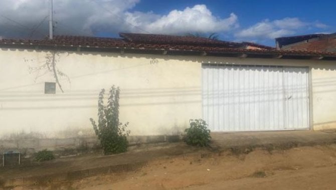 Foto - Casa - Santa Helena de Minas-MG - Rua Anibal Ferreira Lopes, 100 - Novo Cruzeiro - [1]