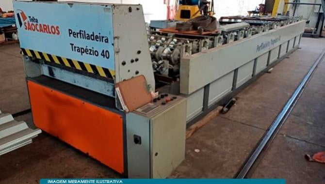 Foto - Máquina Perfiladeira de Telhas Trapézio 40 Bernardo - [1]