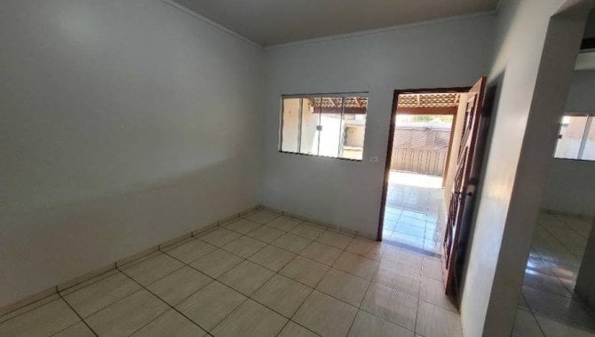 Foto - Casa, Padrão, 1 Vaga(S) de Garagem - [13]