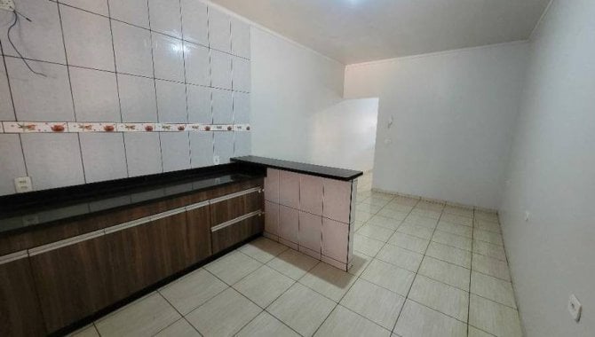 Foto - Casa, Padrão, 1 Vaga(S) de Garagem - [28]