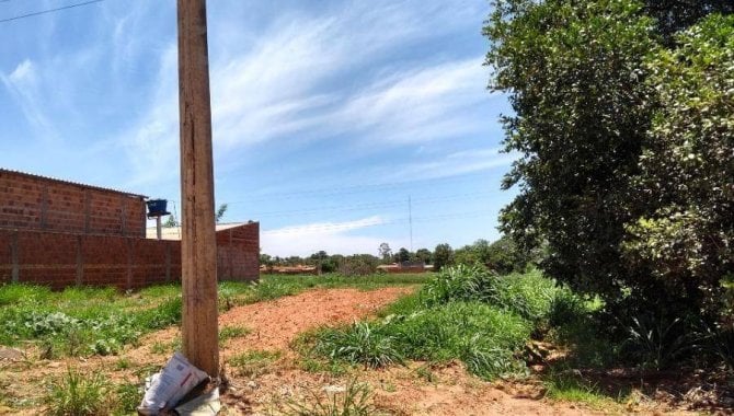 Foto - Casa, Padrão, 2 Vaga(S) de Garagem - [66]