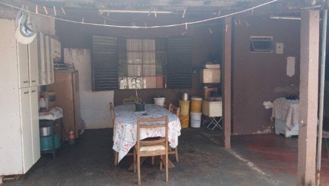 Foto - Casa, Padrão, 0 Vaga(S) de Garagem - [63]